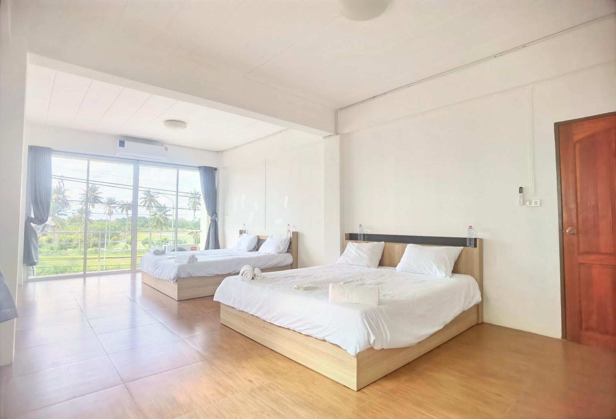115 Townhouse Hotel Ban Khlong Krang ภายนอก รูปภาพ