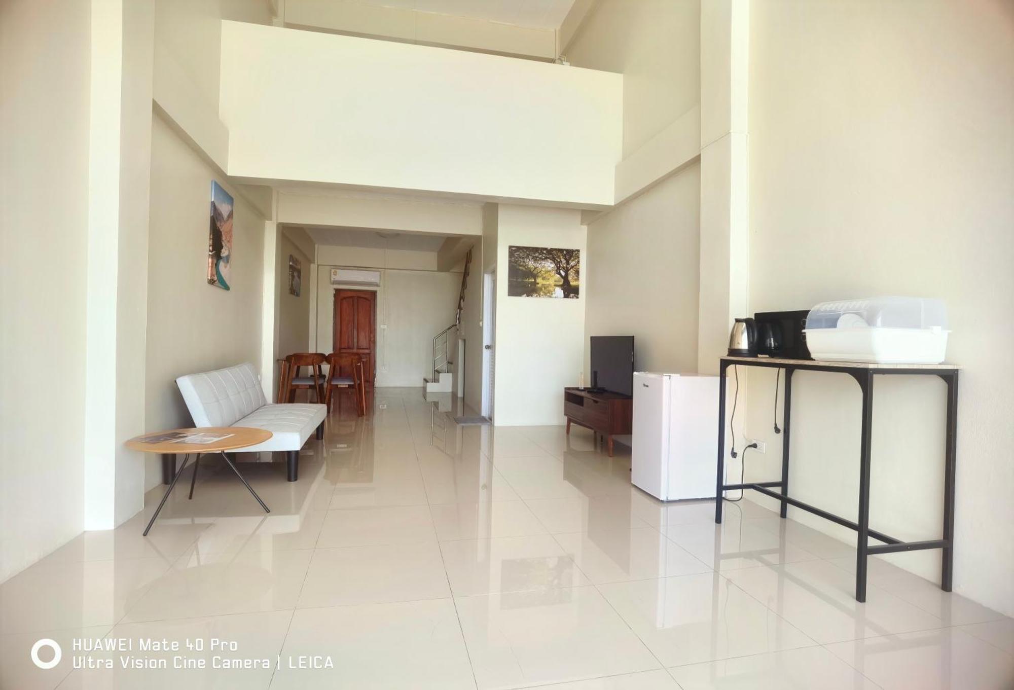115 Townhouse Hotel Ban Khlong Krang ภายนอก รูปภาพ